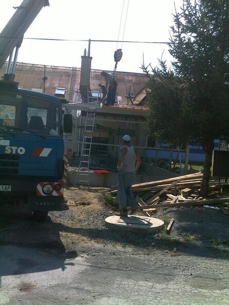 20072010768.jpg